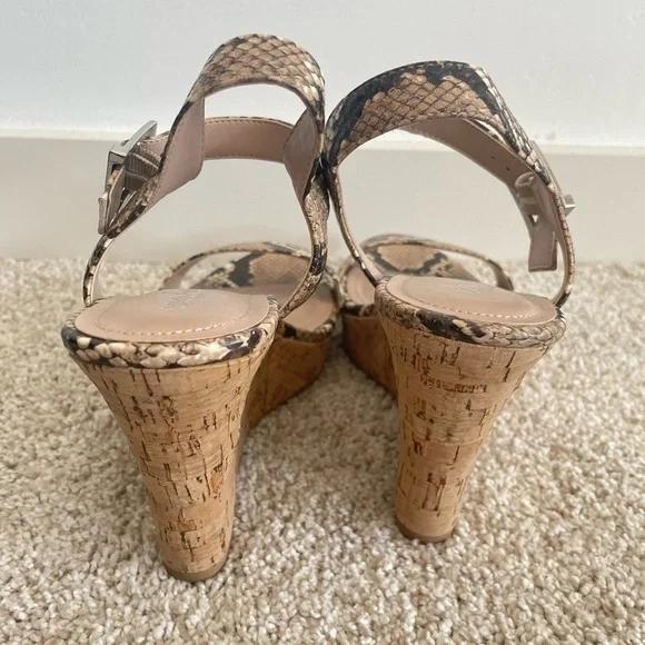 Charles David Lindy Snakeskin Single Vamp Band Ankle Strap Cork Wedge Sz 8.5 - Picture 9 of 9